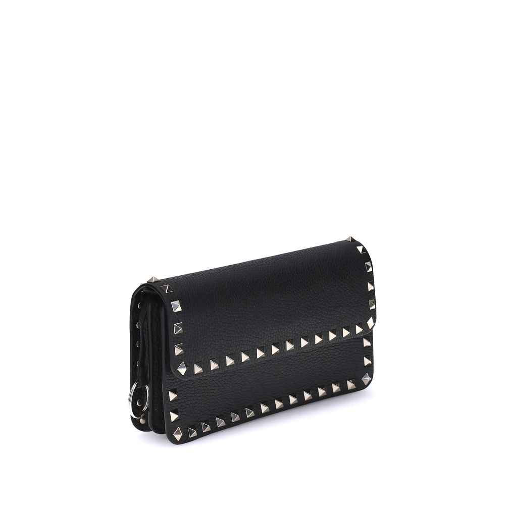 Valentino Garavani Rockstud Pochette with chain