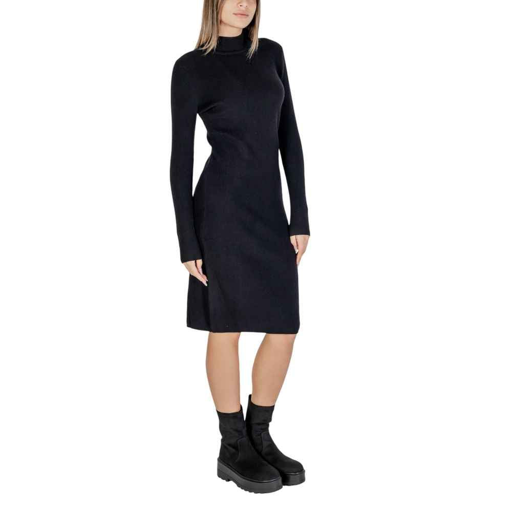 Cleré Black Viscose Midi