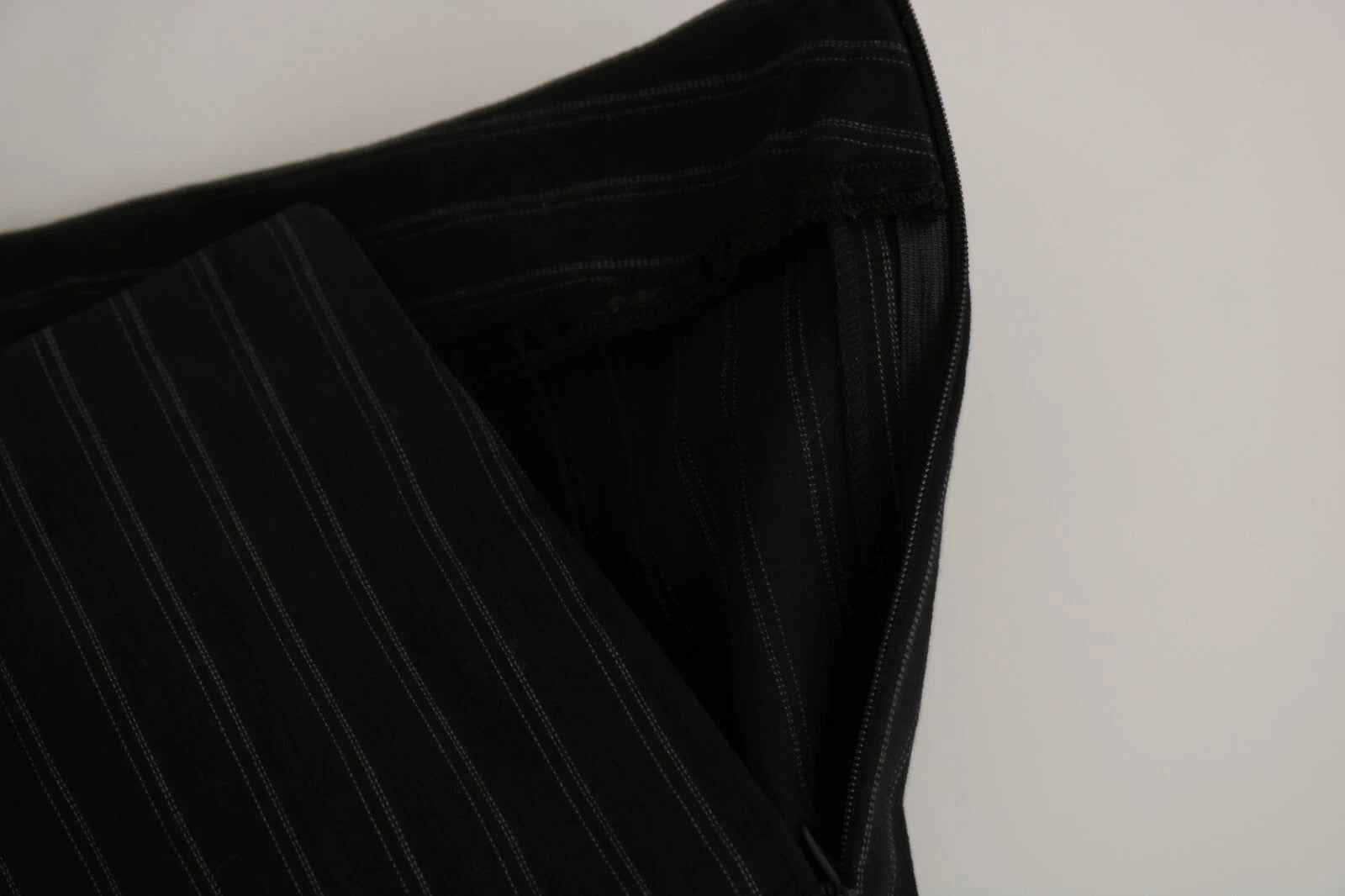 BENCIVENGA Black High Waist Straight Dress Trouser Pants