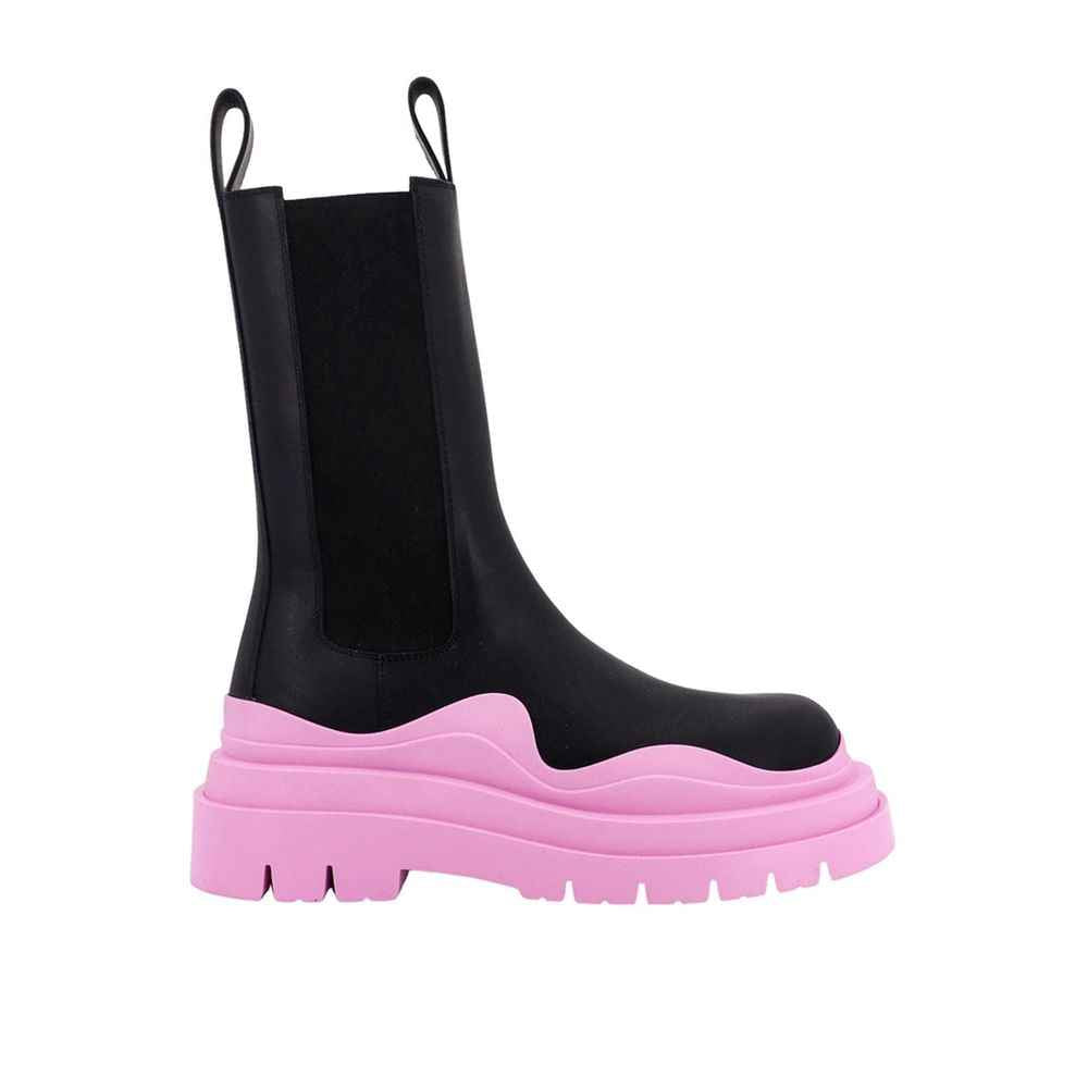 Bottega Veneta Black Calfskin Chelsea Boots