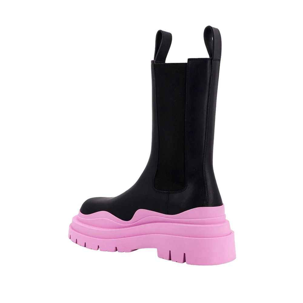 Bottega Veneta Black Calfskin Chelsea Boots