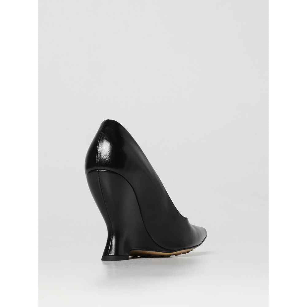 Bottega Veneta Black Leather High Heel Pumps