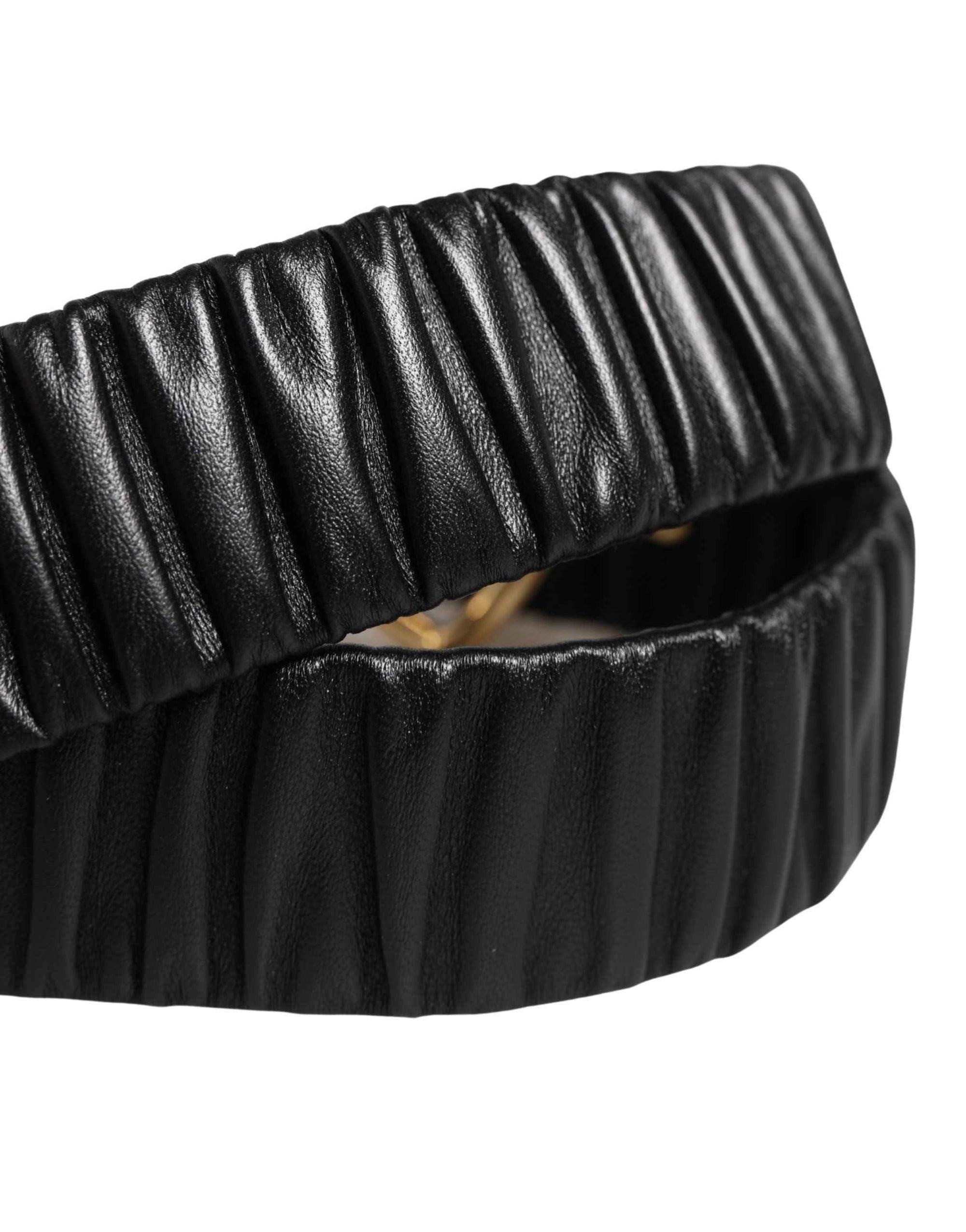 Dolce & Gabbana Black Leather Gold Heart Metal Buckle Belt