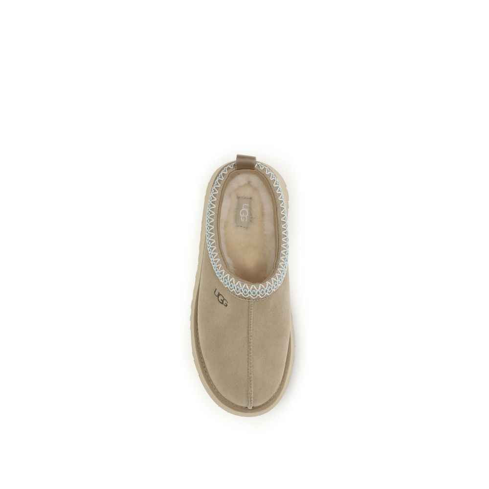 UGG Beige Calf Leather Bos Taurus Mules