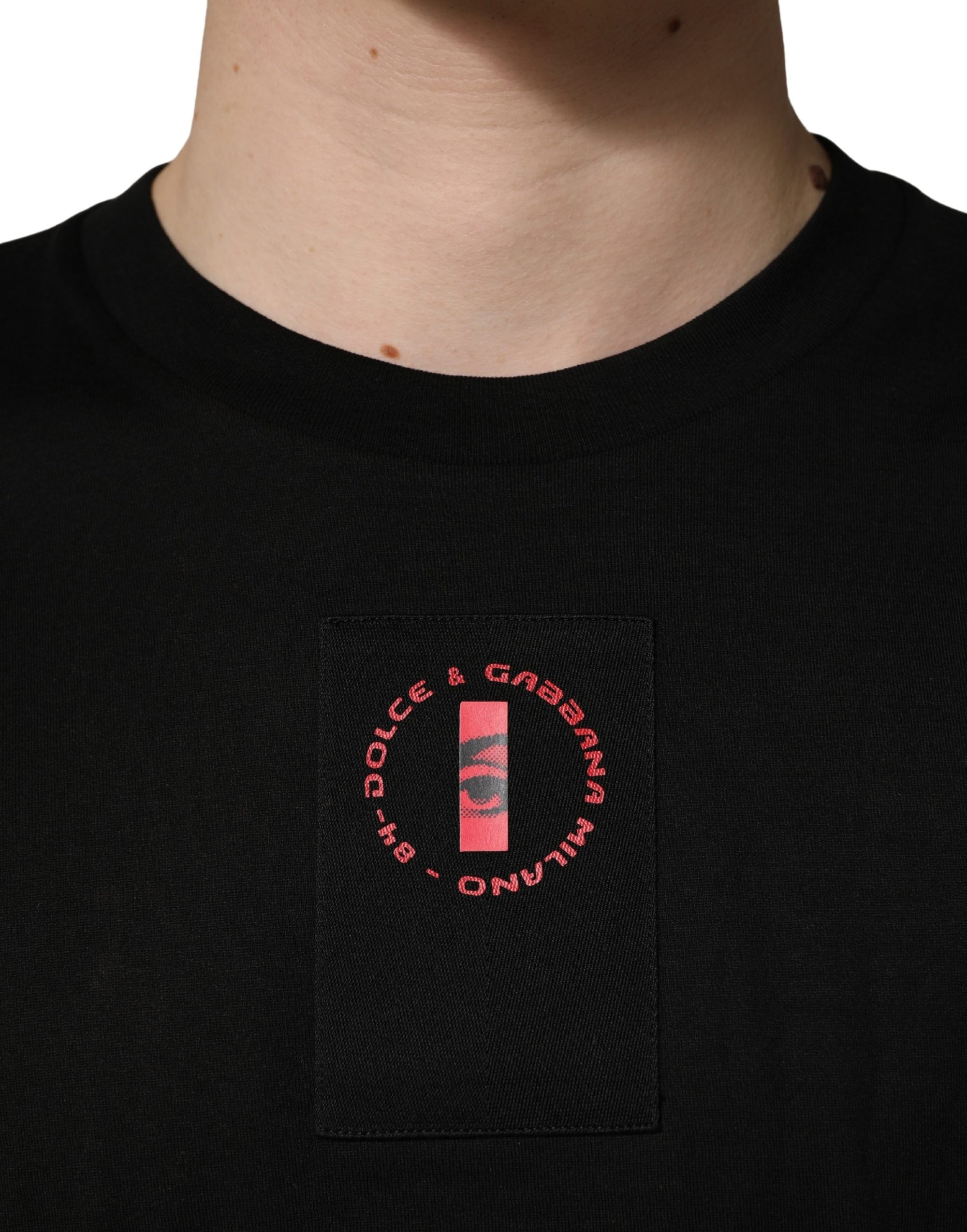 Dolce & Gabbana Black Cotton Jersey Logo Patch Crew Neck T-shirt