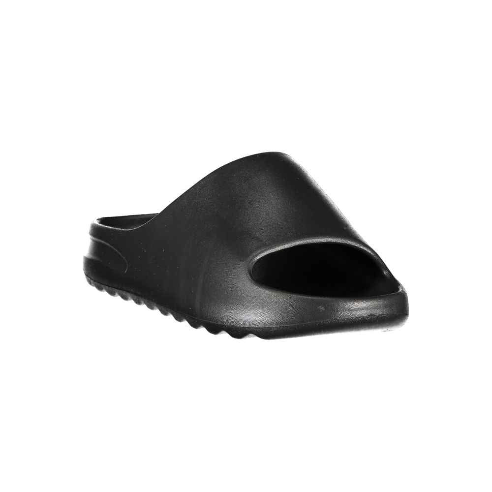 Norway 1963 Black Polyurethane Women's Slipper