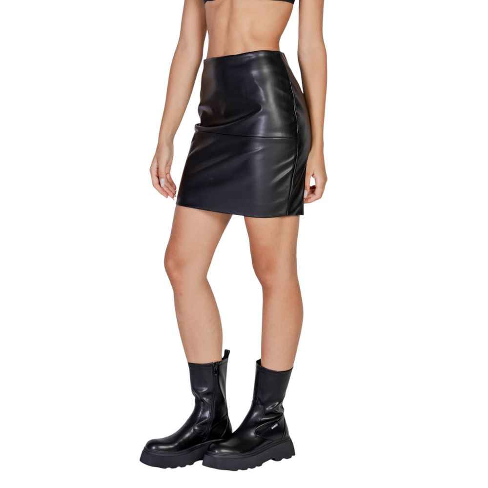 ICHI Black Polyethylene Mini Skirt