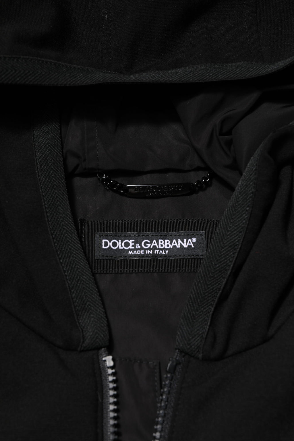 Dolce & Gabbana Black Sleeveless Hooded Logo Plaque Jacket