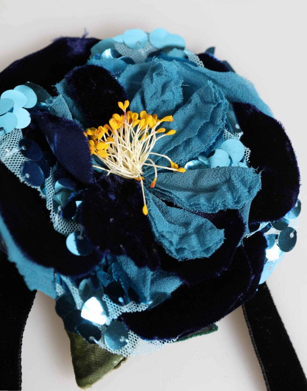 Dolce & Gabbana Blue Floral Appliqué Velvet Choker Crystal Beads Necklace