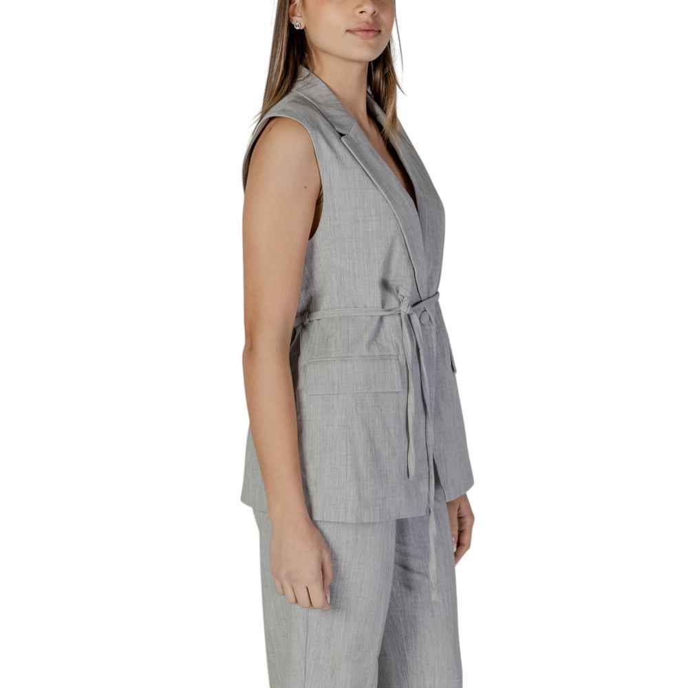 Vila Clothes Gray Recycled Polyester Waistcoat