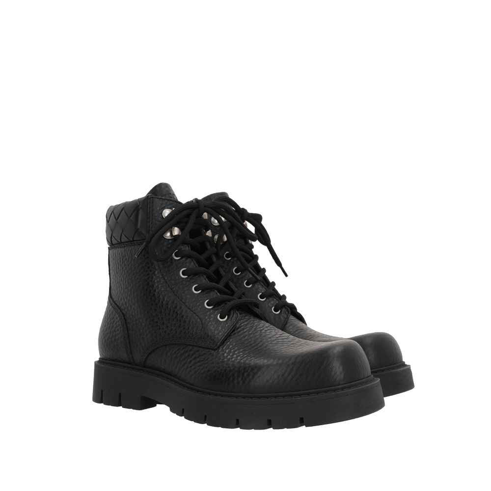 Bottega Veneta Black Calfskin Lace-Up Boots